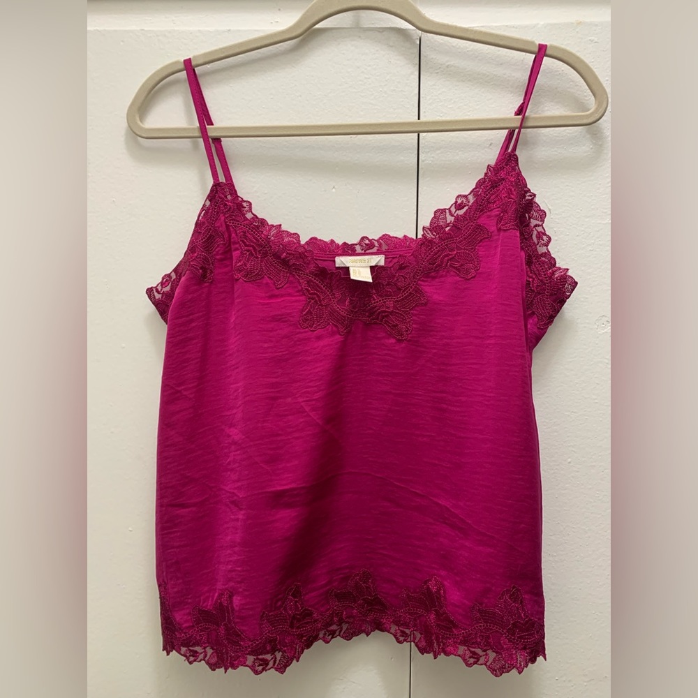 Forever 21 women’s top Fuchsia size: M